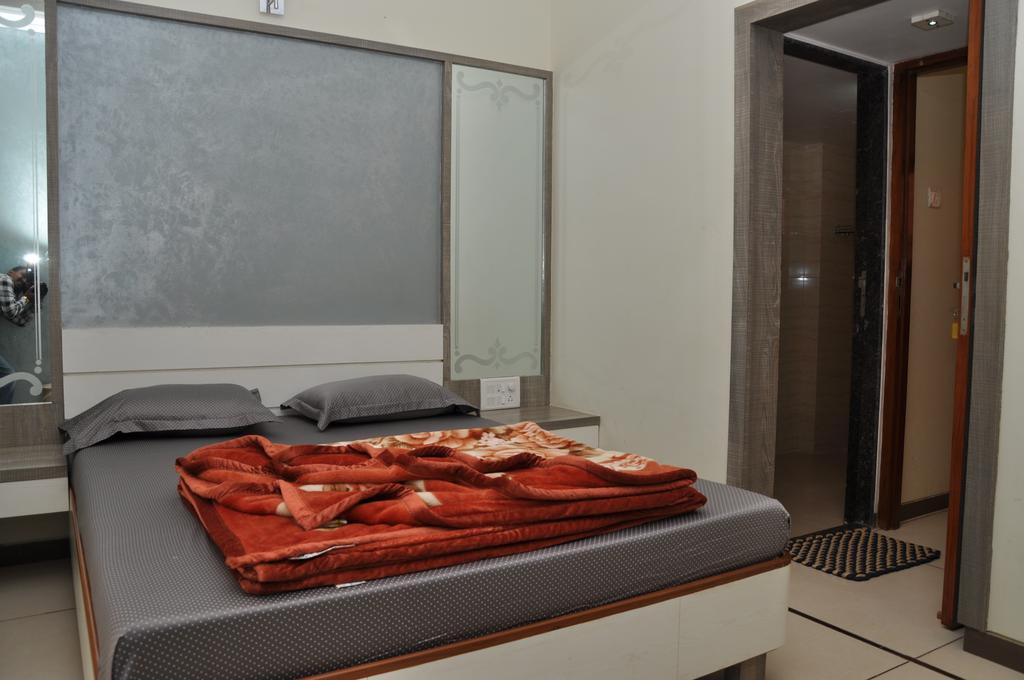 Raval Bunglow Otel Panchgani Dış mekan fotoğraf