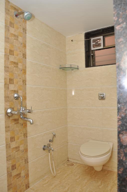 Raval Bunglow Otel Panchgani Oda fotoğraf